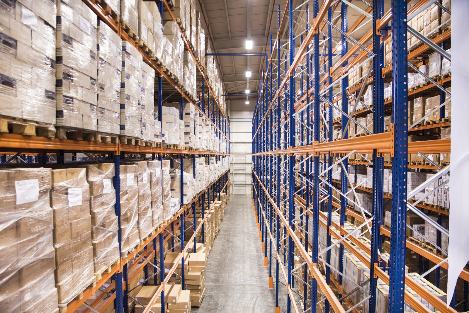 Fabrika ve Tesis Fotoğrafçılığı – teknik detay, makro hassasiyet ve aydınlatma